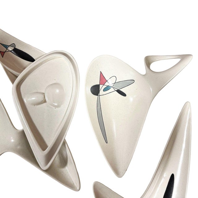 1950s Mid-Century Modern "Contempora" Dinner Service Metlox Poppy Trail - 84 Pieces For Sale - Image 12 of 16