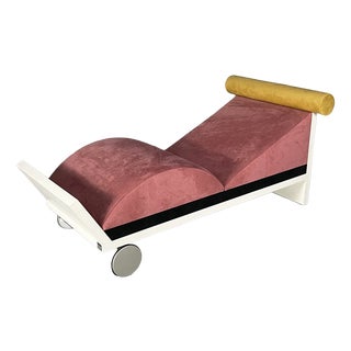 Italian Juan Chaise Longue by Marco Panini for Memphis, 1987 For Sale