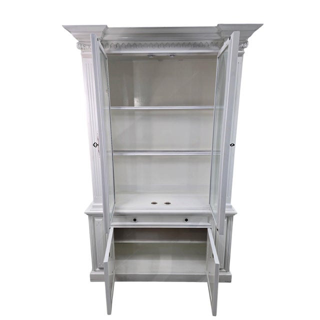 Vintage Gothic Revival White Display Cabinet For Sale In Chicago - Image 6 of 9