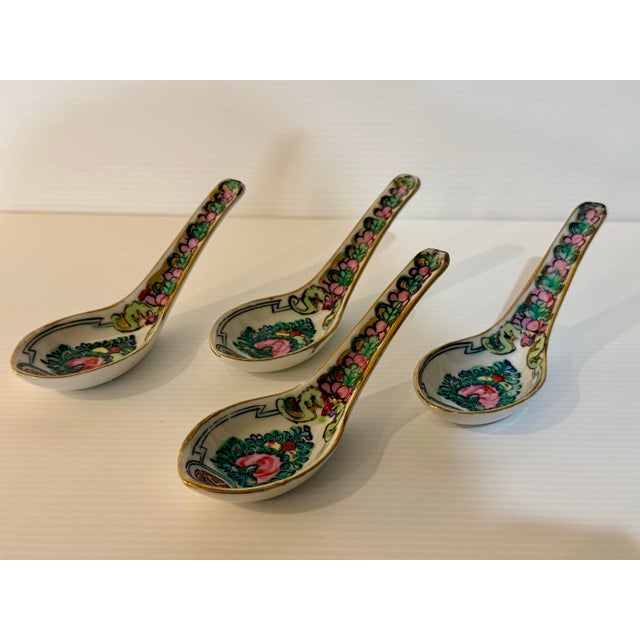 Vintage Hong Kong Porcelain Chinese Soup Spoons, Pink Floral & Longevity Motif Famille Rose Style — Set of 4 For Sale - Image 4 of 10