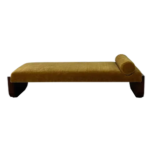 La Luna Daybed in Mohair