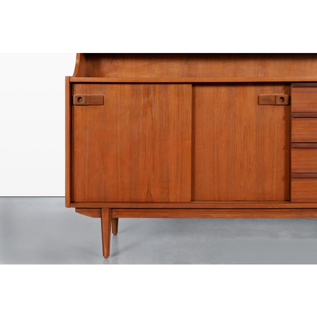 Wood Mid-Century Modern English Teak Credenza / Sideboard, 1960s For Sale - Image 7 of 14