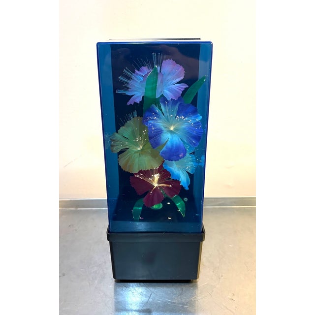 Postmodern 1970s-80s Fiberoptic Flower Lamp / Music Box For Sale - Image 3 of 5