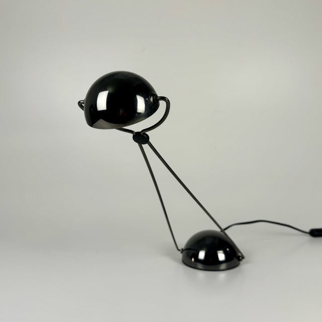 Postmodern Glossy Black Meridiana Halogen Desk Lamp by Stefano Cevoli for Vermezzo, Italy, 1980s For Sale - Image 3 of 8
