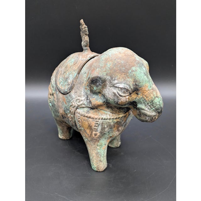Chinese 1960s Chinese Cast-Metal Elephant Ritual Jar For Sale - Image 3 of 11