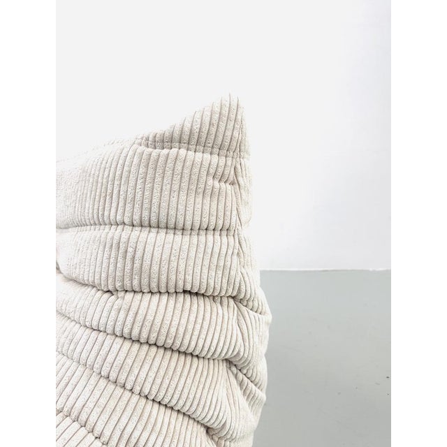 French Togo 3-Seater Sofa in Beige Corduroy attributed to Michel Ducaroy for Ligne Roset, 1970s For Sale - Image 6 of 12