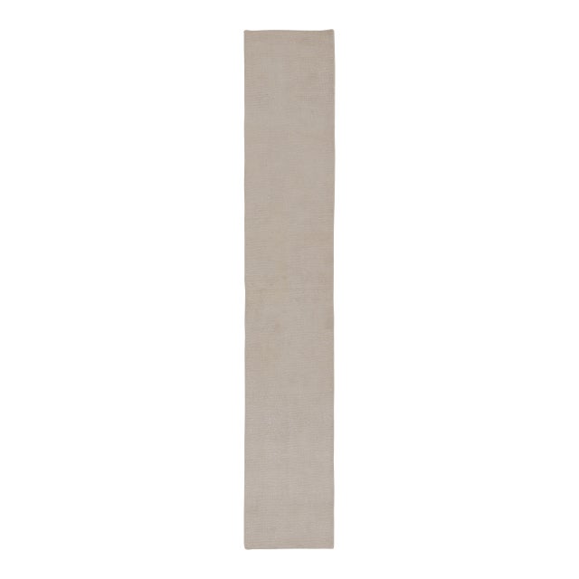 Rug & Kilim’s Modern Runner Rug, Subtle Textural Pattern in Tone-on-Tone White For Sale