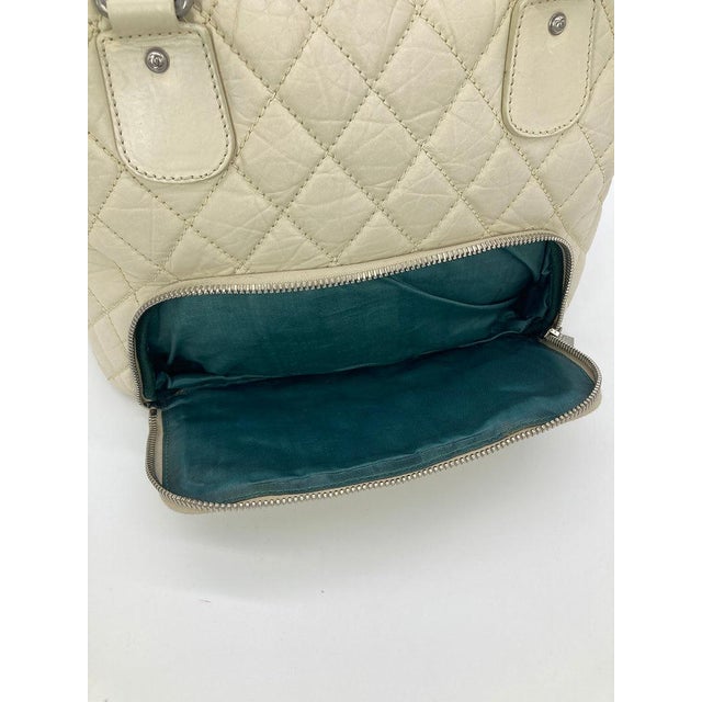 Chanel Paris New York Cream Distressed Bowling Tote For Sale - Image 9 of 11