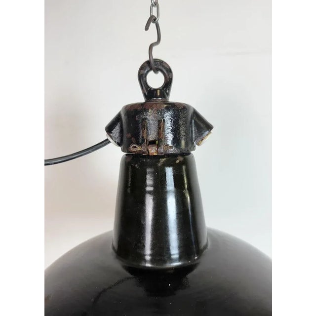 Mid-Century Modern Industrial Black Enamel Factory Lamp with Cast Iron Top from Elektrosvit, 1950s For Sale - Image 3 of 18