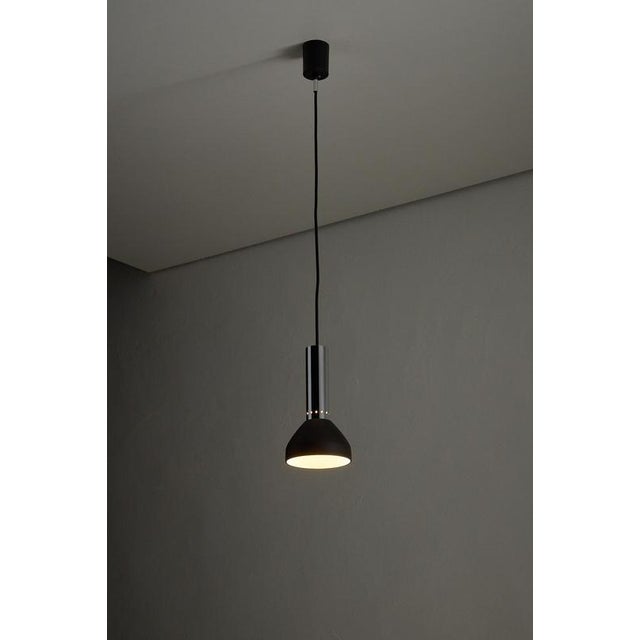 1970s Mid-Century Modern Space Age Downlight Pendant in Chrome & Black, 1970s For Sale - Image 5 of 11