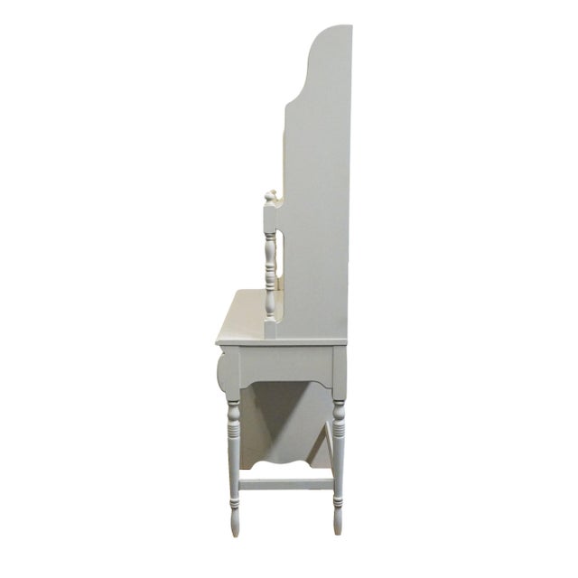 Lexington Furniture Off White Painted Traditional Victorian Style 44" Student Desk W. Bookcase Hutch 509-534 / 509-541 For Sale - Image 9 of 13