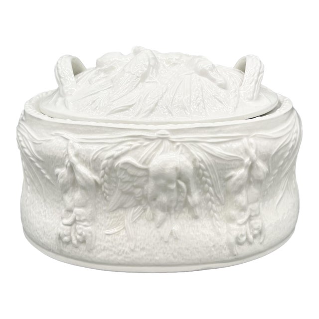 Vintage English Portmeirion White Relief Covered Serving Bowl | Oven-to-Table Dish - Cottagecore, European Countryside For Sale