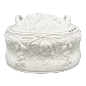Vintage English Portmeirion White Relief Covered Serving Bowl | Oven-to-Table Dish - Cottagecore, European Countryside