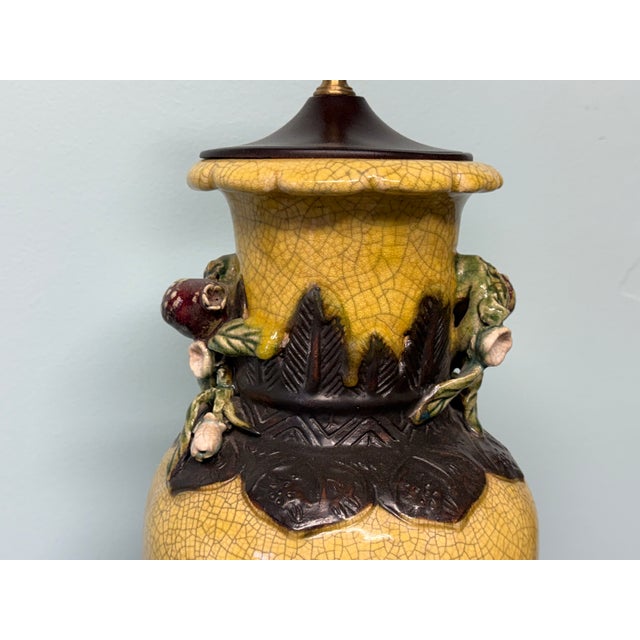 Chinese Export Style Jar / Vase Form Crackle Glaze Table Lamps W/ Fruit - Pair For Sale In Atlanta - Image 6 of 9