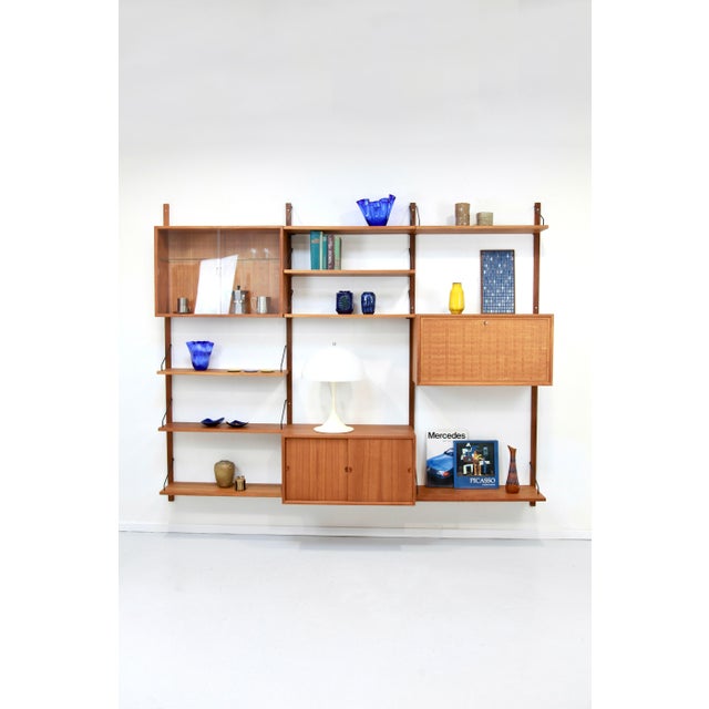 Mid-Century Modern Royal System Shelving System in Teak from Poul Cadovius, 1960s, Set of 15 For Sale - Image 3 of 18