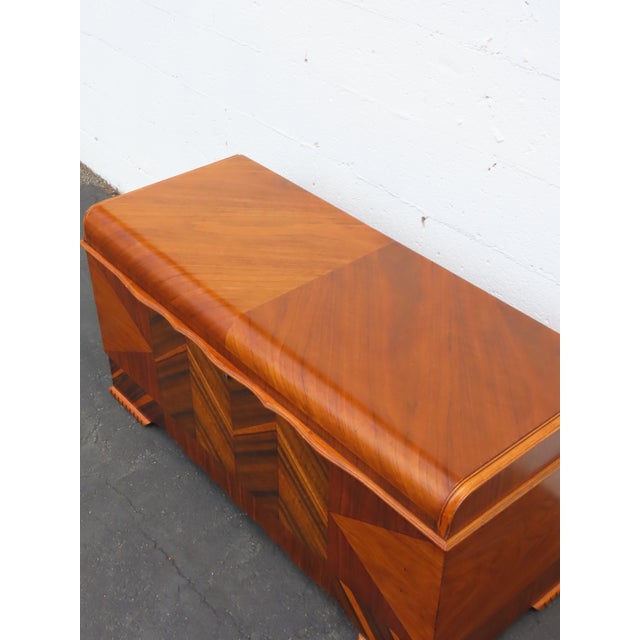 Lane Art Deco Waterfall Inlay Cedar Chest Blanket Trunk 6627 For Sale - Image 12 of 18