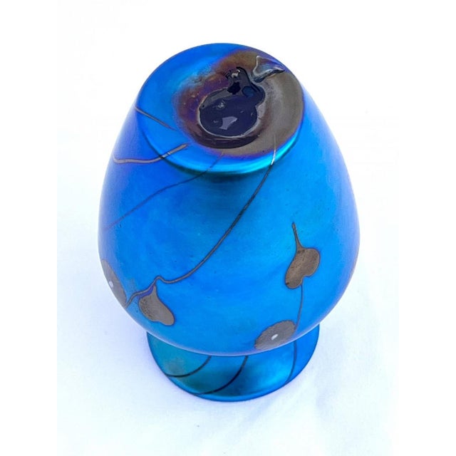 Small Blue Favrile Styled Threaded Heart Studio Art Glass Bud Vase For Sale - Image 4 of 6