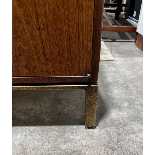 Mid Century Modern Walnut Sideboard. Founders Furniture, Attributed For Sale - Image 10 of 18