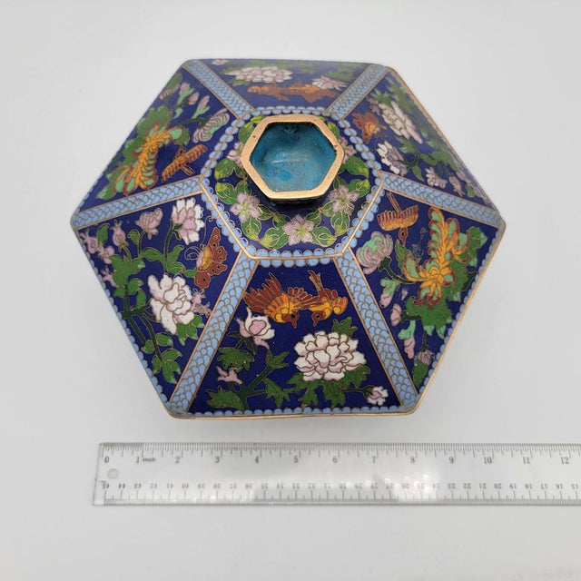 Chinese Cloisonné Hexagonal Shaped Lidded Bowl For Sale - Image 10 of 12