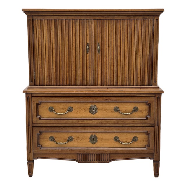 Mid 20th Century Henredon French Regency Gentleman’s Chest Tall Highboy Dresser For Sale