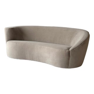 Nautilus Sofa by Vladimir Kagan for Directional c. 1980s. For Sale