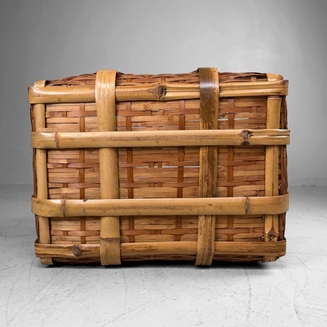 Vintage Japanese Bamboo Harvest Basket, 1960s For Sale - Image 6 of 10