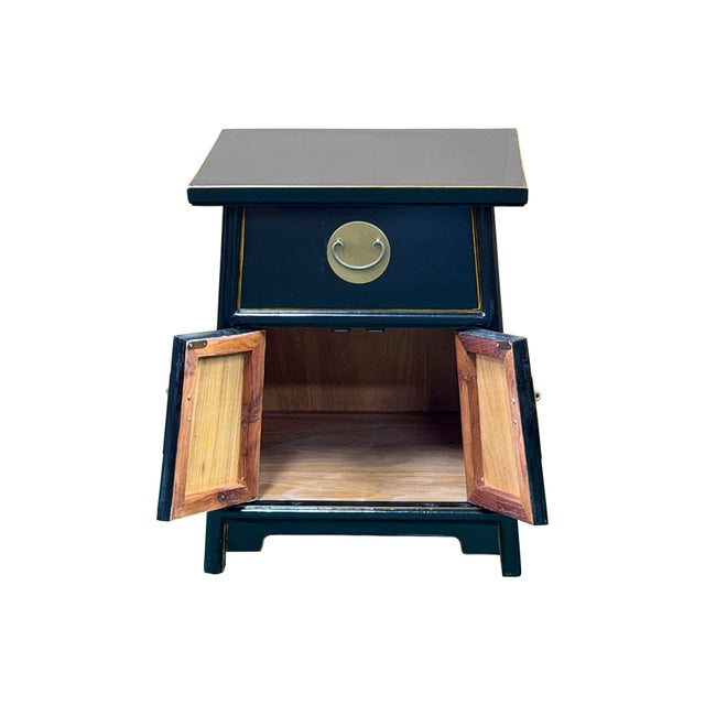 Black Oriental Black Lacquer Moon Face Hardware Small End Table Nightstand For Sale - Image 8 of 12