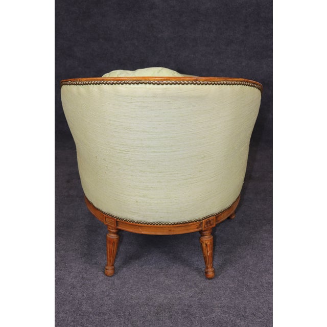 French Louis XVI Style Chaise Lounge Daybed Recamier Circa 1930 For Sale In Philadelphia - Image 6 of 13