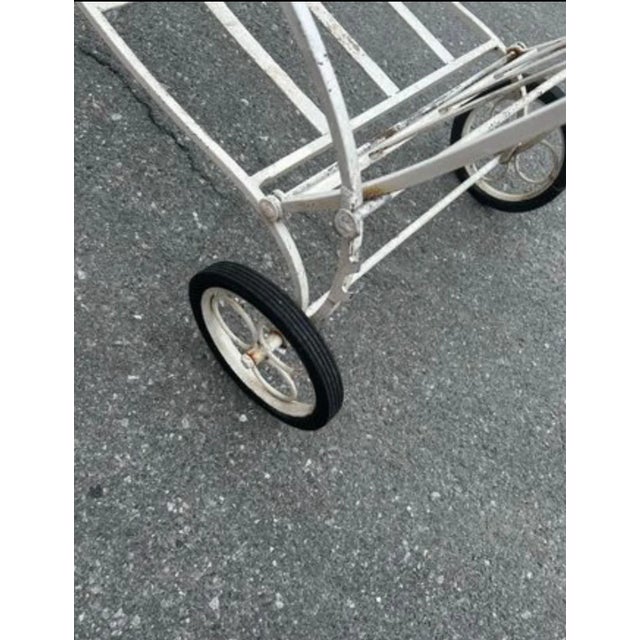 1950s White Wrought Iron Lounger For Sale In Washington DC - Image 6 of 6