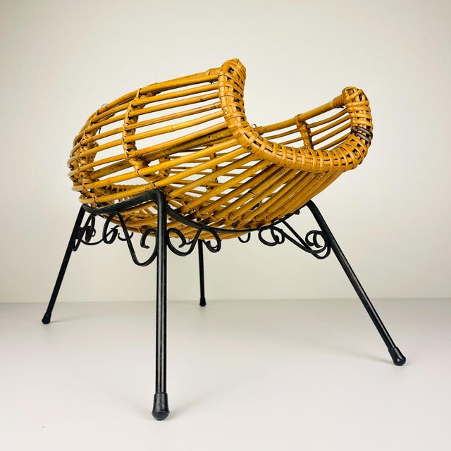 Vintage Rattan Stand or Magazine Rack, Italy, 1960s For Sale - Image 12 of 14