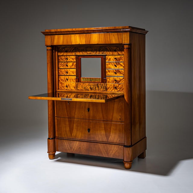 Antique German Biedermeier Secretaire in Cherry, 1830 For Sale - Image 14 of 14