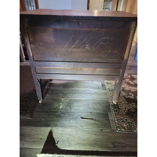Late 19th Century Antique Tiger Oak 2-Drawer Bedside Dresser For Sale - Image 5 of 7