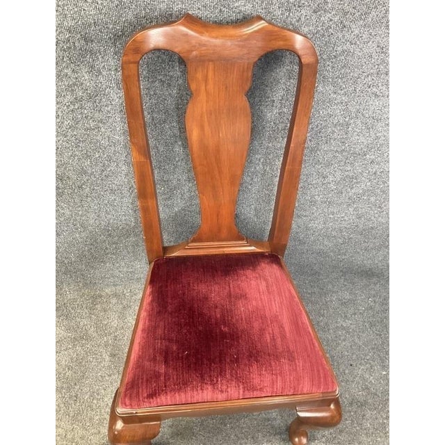 1970s Henkel Harris Solid Wild Black Cherry Queen Anne Dining Chairs - Rare Set of 8 For Sale - Image 10 of 13