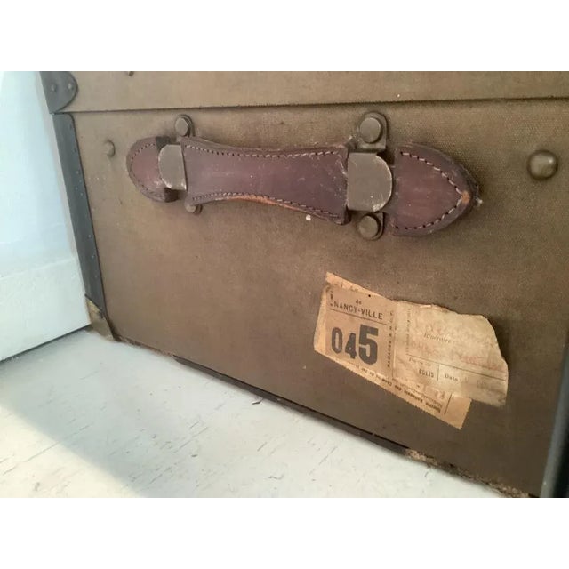 Mid-Century Modern Vintage Trunk Travel Box, 1920 For Sale - Image 3 of 4