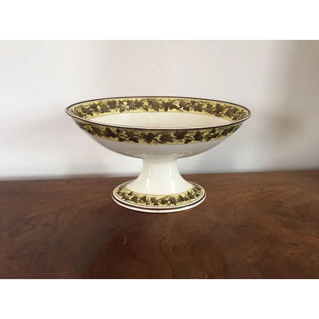 Ceramic Early 19th Century Wedgwood Creamware Centerpiece Footed Bowl For Sale - Image 7 of 11