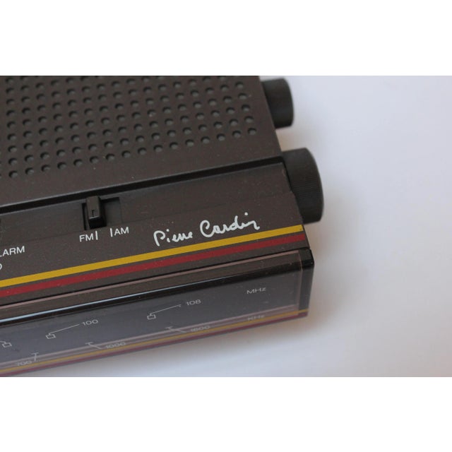 Brown Vintage Pierre Cardin Am/Fm Electronic Alarm Clock Radio For Sale - Image 8 of 9