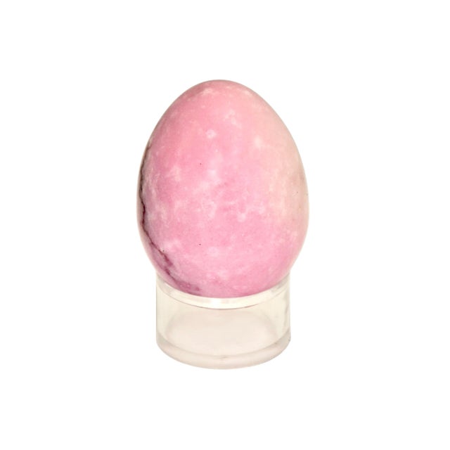 Contemporary Berry Pink Marbled Egg W/Stand For Sale - Image 3 of 7