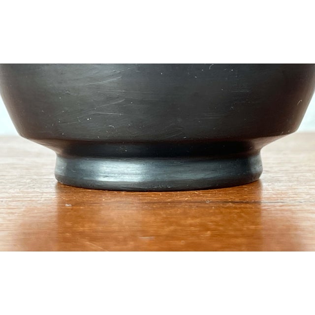 Ceramic Mid-Century Modern Studio Pottery Barro Negro Vase from Lama Oaxaca, Mexico, 1960s For Sale - Image 7 of 15
