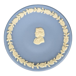 Wedgwood Jasperware Miniature Collector Plate Josiah Wedgwood Franklin Mint