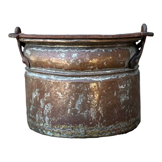 Vintage Hand Hammered Copper Bowl For Sale