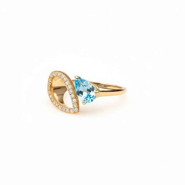 Modern Pear Topaz 14k Gold Ring, Size 7.5 For Sale - Image 3 of 11