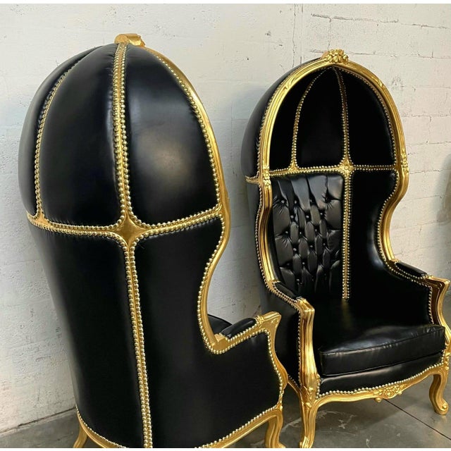 Elevate your seating experience with our luxurious chair option. We bring this beautiful unique and authentic Balloon Arm...