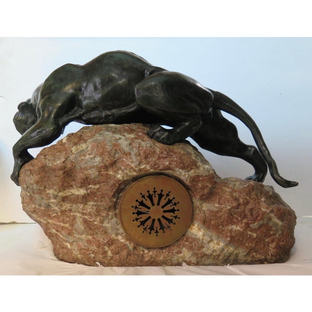 Art Nouveau Early 20th Century Bronze Mountain Lion with Tiffany & Co. Clock For Sale - Image 3 of 12