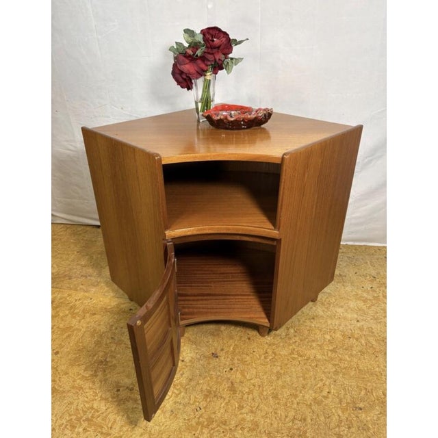 Mid-Century Modern Mid-Century Modern Teak Corner Cabinet from Nathan, 1960s For Sale - Image 3 of 11