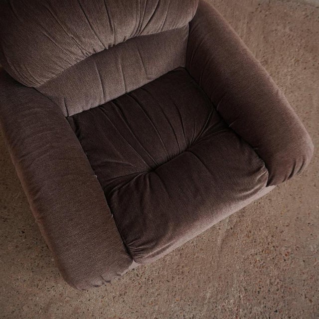 Vintage Italian Lounge Chair For Sale - Image 4 of 10