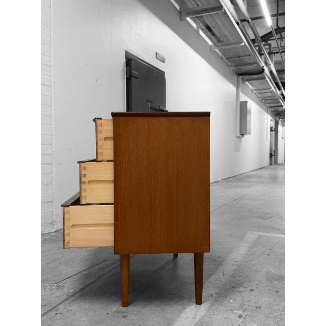 Mid 20th Century Teak Chest of Drawers from Kværndrup Furniture Factory, 1960s For Sale - Image 5 of 18