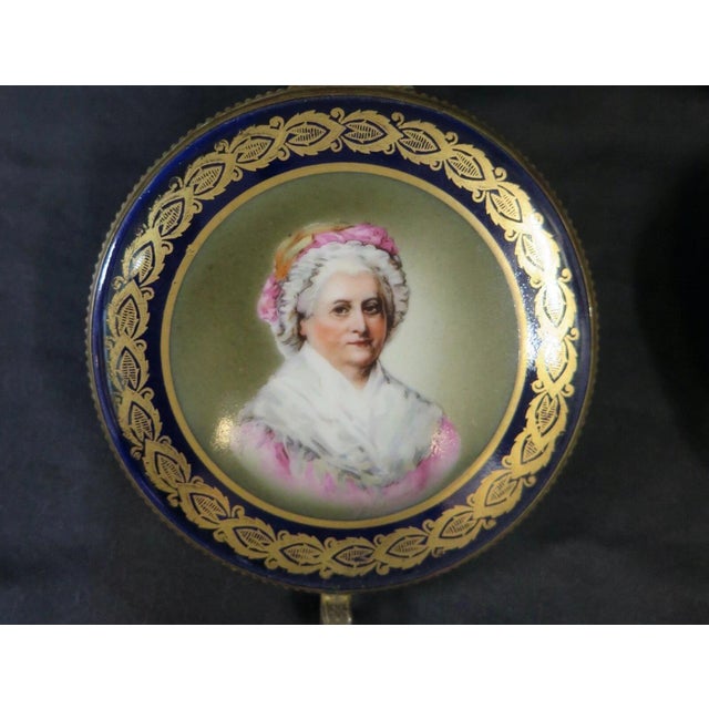 Vintage Early 20th Century Czechoslovokian Vanity Boxes - A Pair For Sale In New York - Image 6 of 10