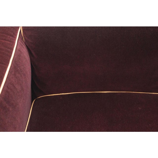 Two-Seater Sofa in Burgundy Velvet by Mario Bellini for Cassina, 1970s For Sale - Image 14 of 16