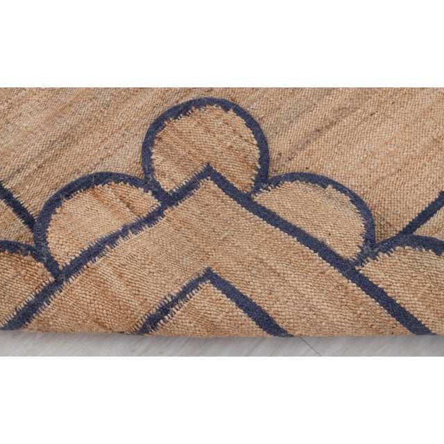 Navy Jute Wool Premium Handwoven Scalloped Rug 10x14 Ft. For Sale - Image 12 of 13