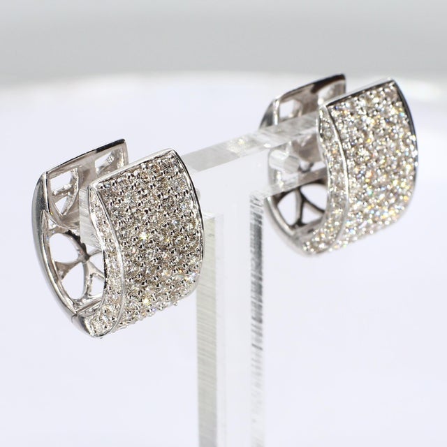 18k White Gold & Diamond Cuff Earrings, A Pair For Sale - Image 4 of 4